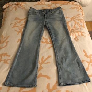 American eagle jeans